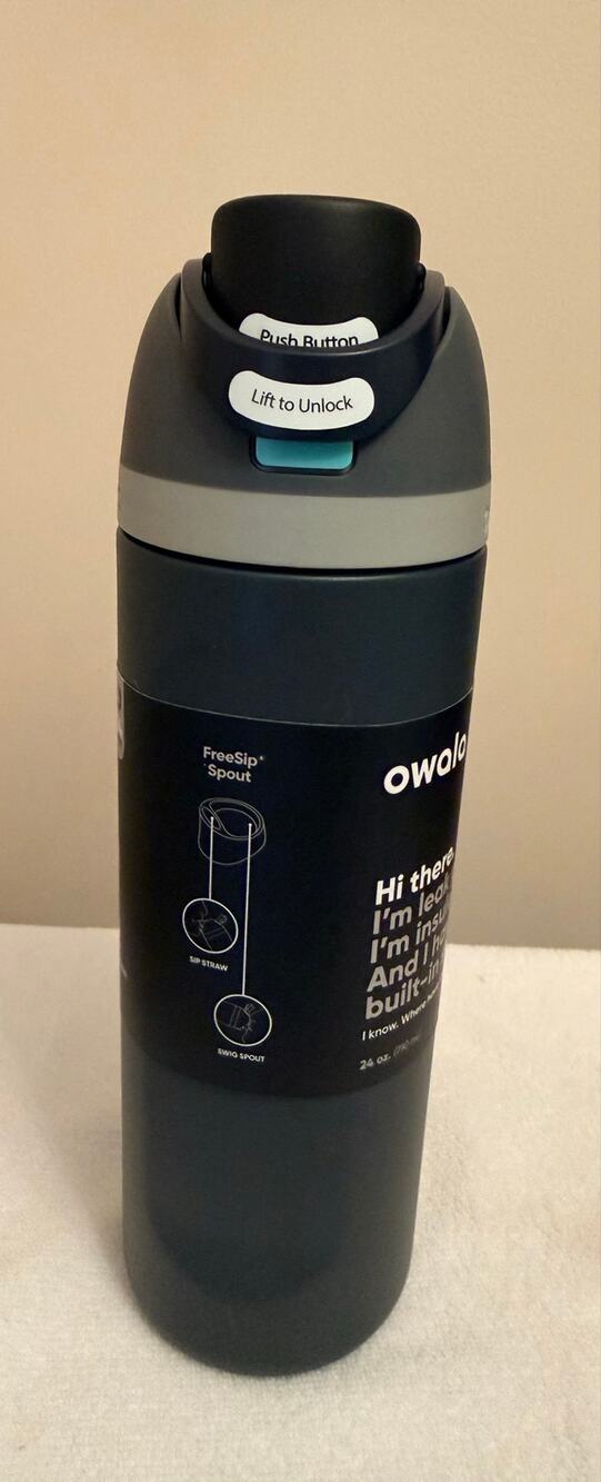 New 24 oz Owala FreeSip insulated stainless-steel water bottle patented FreeSip